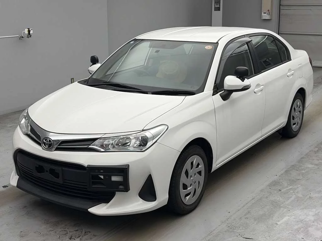 Toyota Corolla Axio NZE161 2018